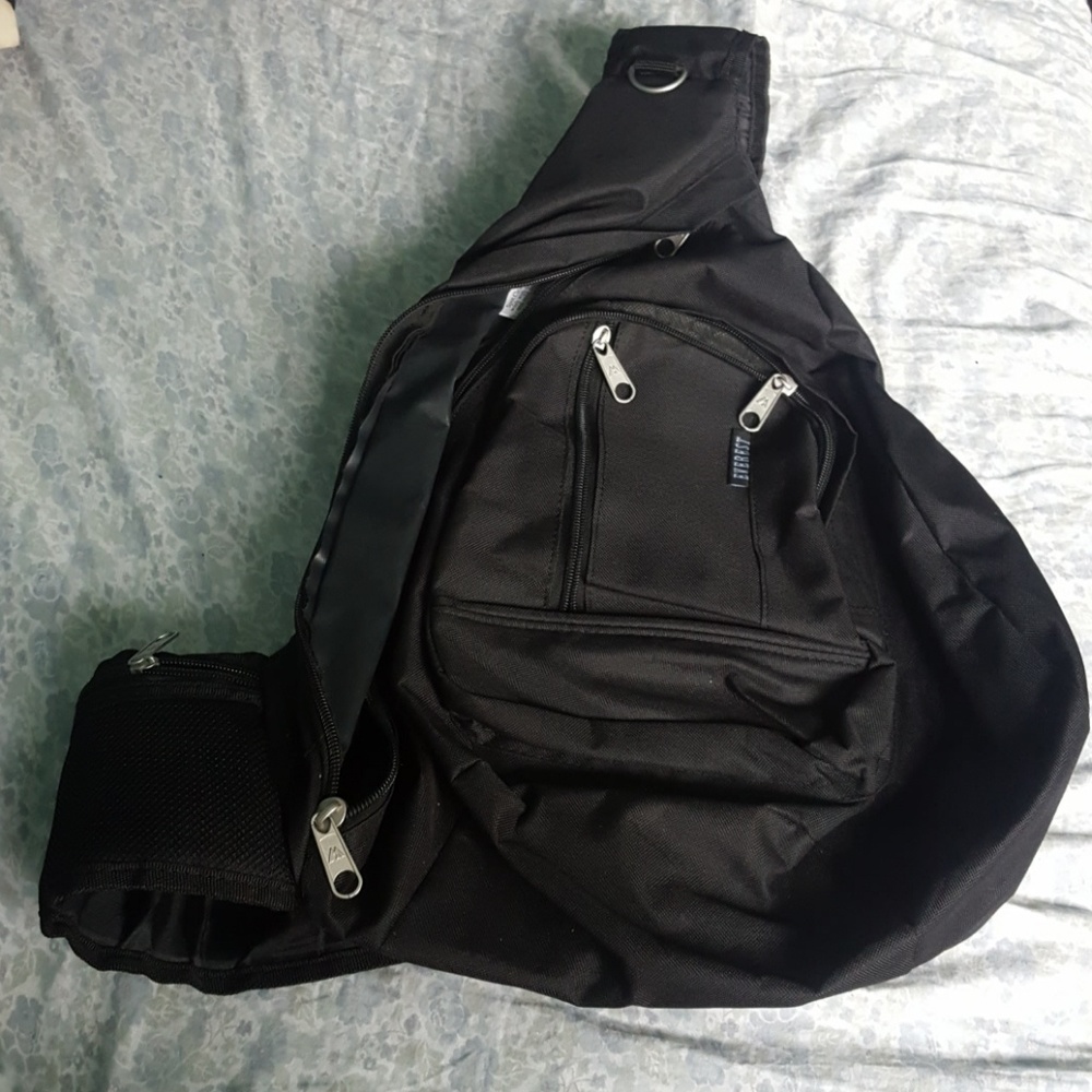 Everest youth crossbody bag